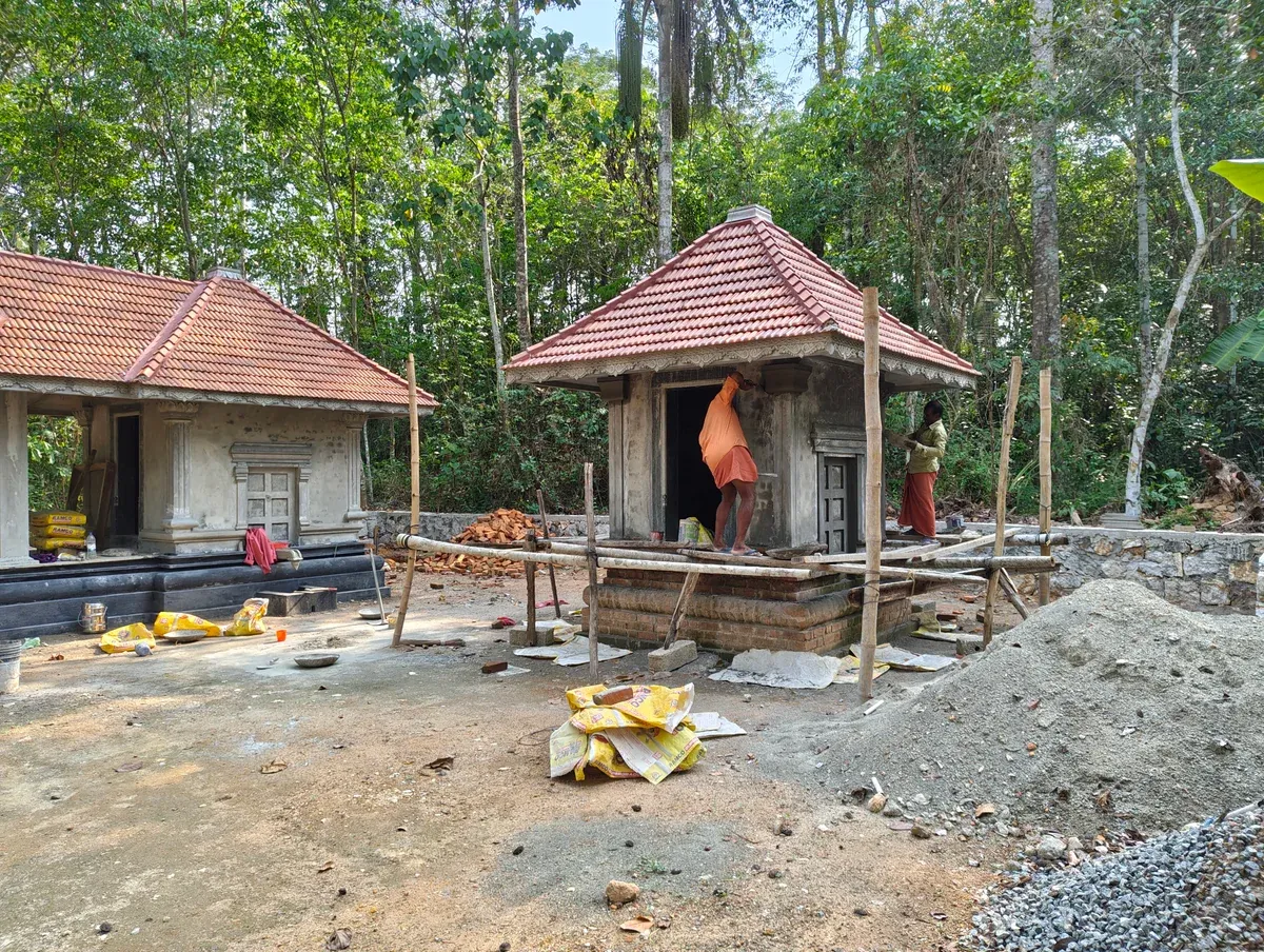 മേലെപുലിക്കോട്ടുകോണം തമ്പുരാൻ ക്ഷേത്രം