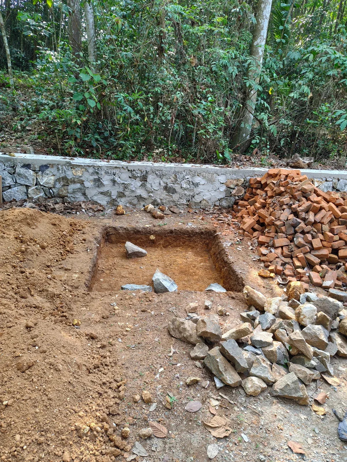 മേലെപുലിക്കോട്ടുകോണം തമ്പുരാൻ ക്ഷേത്രം